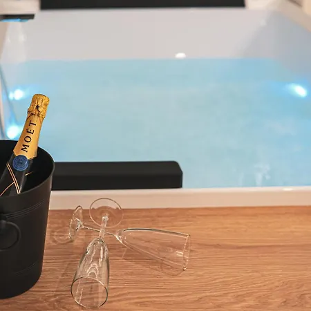 Paradiso Esotico بيت للعطل بولينيانو آ ماري